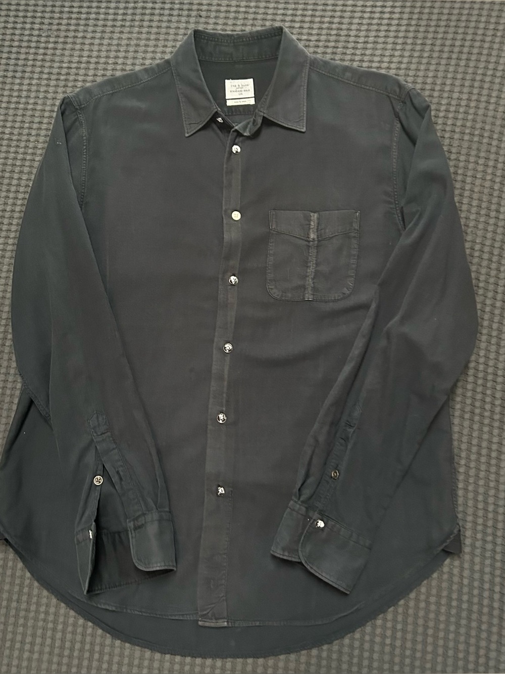 rag and bone men’s distressed shirt - large